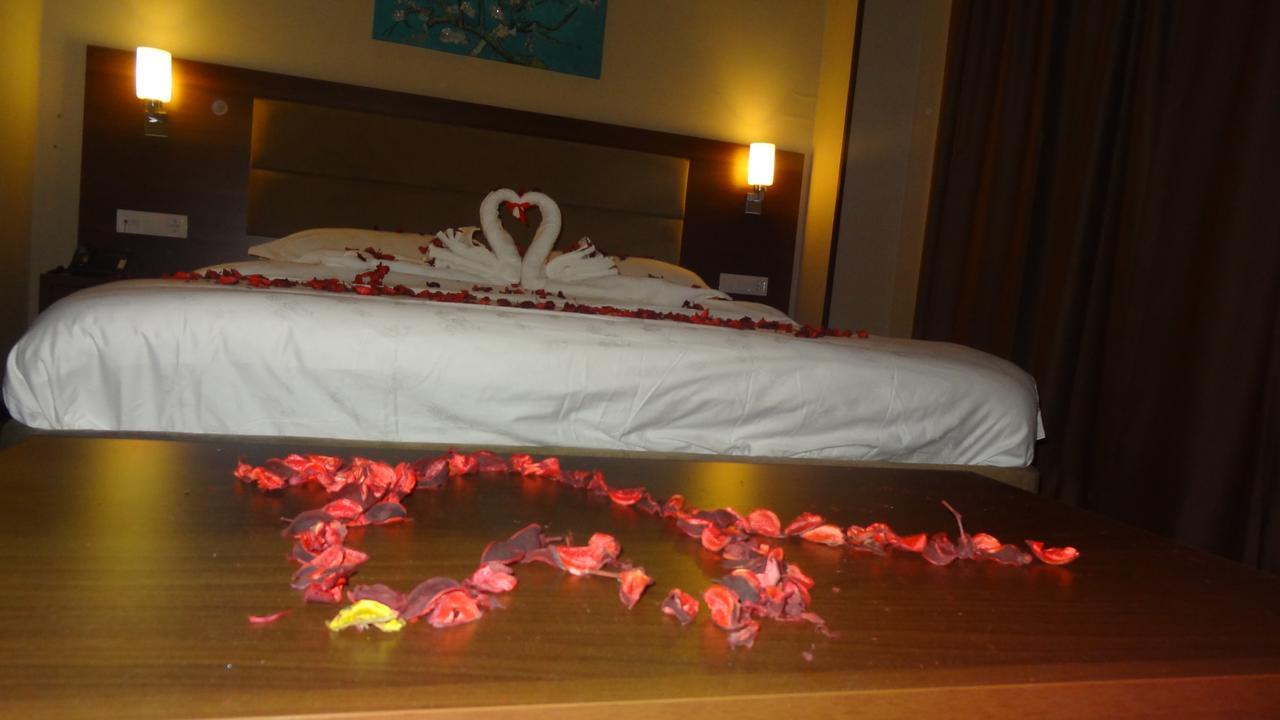 Hotel Halwachy Sulaymaniyah ภายนอก รูปภาพ